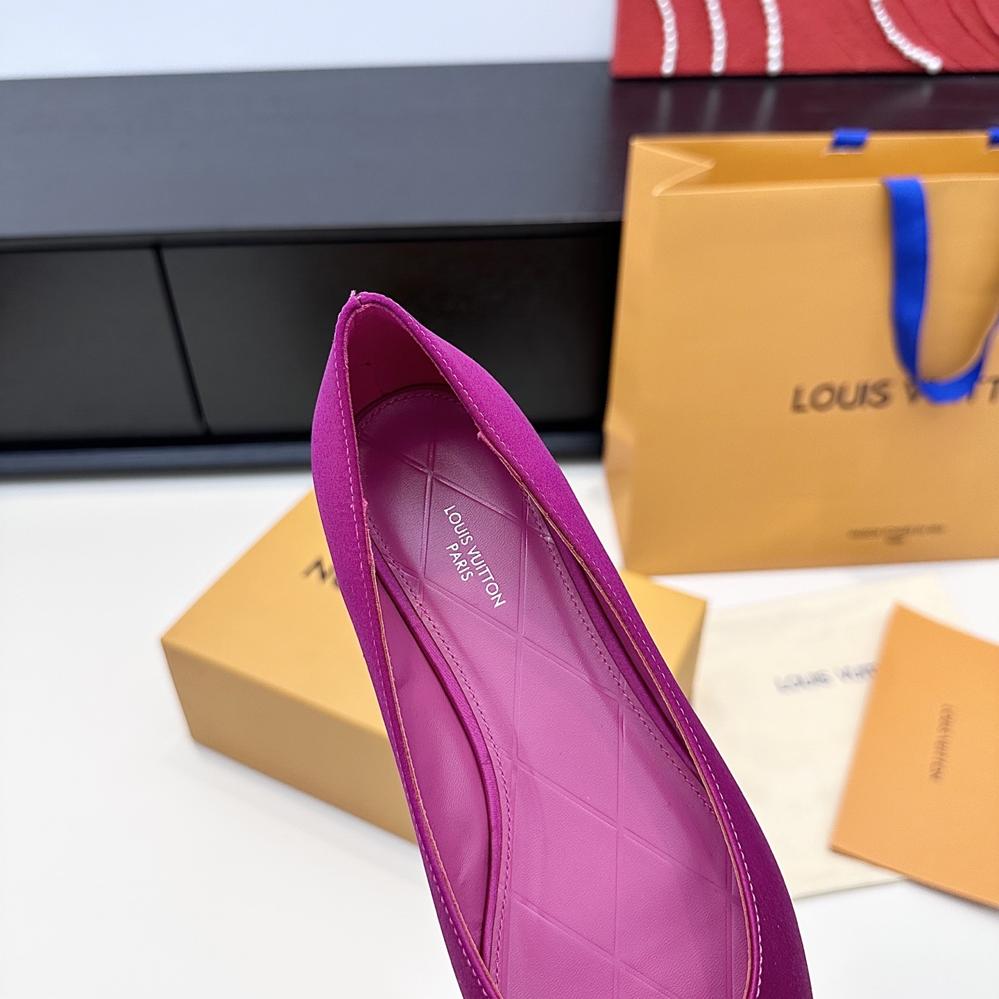 Women's high heels